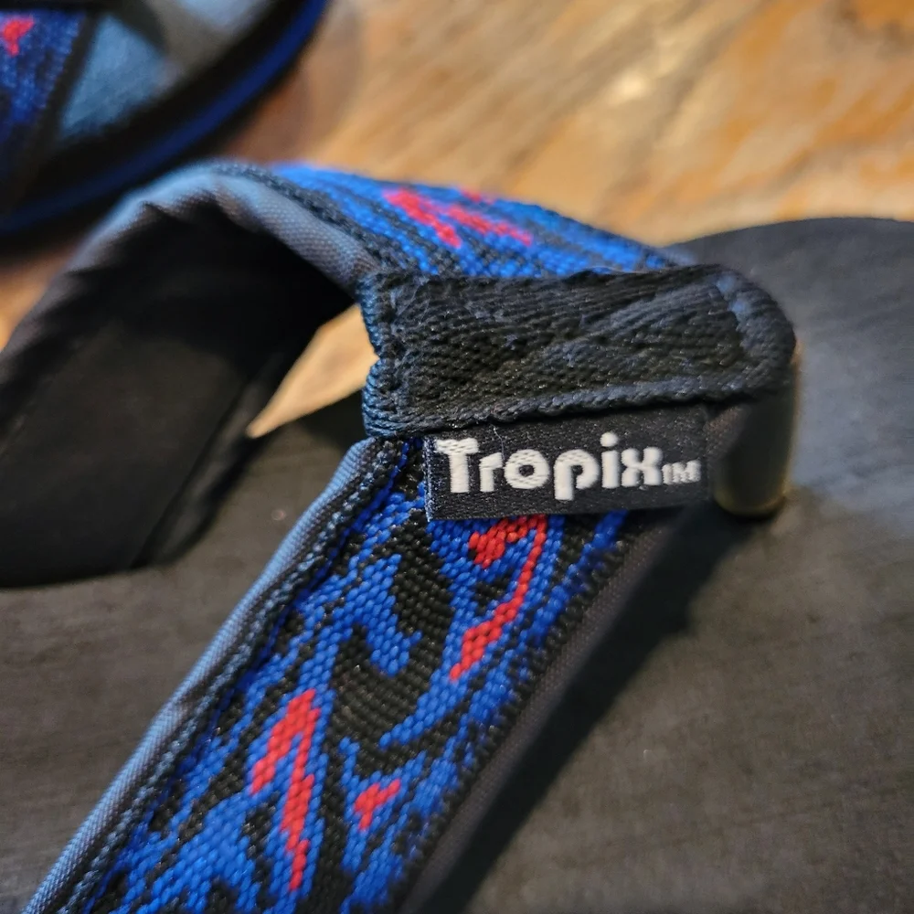 Tropix boys flip-flops size 11